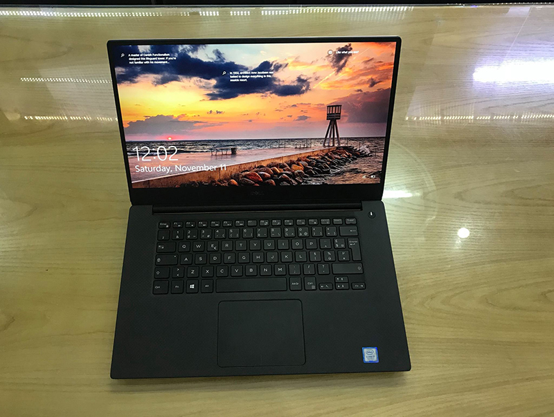 laptop-dell-xps-9560-chinh-hang-gia-re